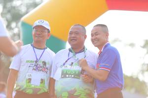 BIB: 
                            <button type="button" onclick="openModal(3653718)" class="btn btn-primary btn-sm float-right btn-popup" data-toggle="modal" data-target=".modal-high-quality">
                        <i class="fas fa-shopping-cart"></i> Add to Cart
                    </button>
                                            <button type="button" onclick="isThisMe(3653718, true)" class="btn btn-success btn-sm float-right btn-popup btn-isme hidden" data-toggle="tooltip" data-placement="bottom" title="นี่คือรูปของคุณใช่ไหม คลิกที่นี่เพื่อเอาเข้าอัลบั้ม">
                        <i class="fas fa-plus"></i> Add to album
                    </button>
                    <button type="button" onclick="isThisMe(3653718, false)" class="btn btn-warning btn-sm float-right btn-popup btn-isnotme hidden">
                        <i class="fas fa-ban"></i> Remove from album
                    </button>